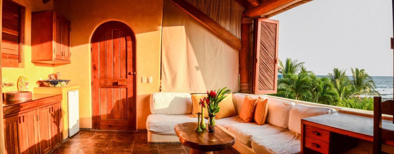 Casa Las Piedras Bed & Breakfast Troncones Bagian luar foto